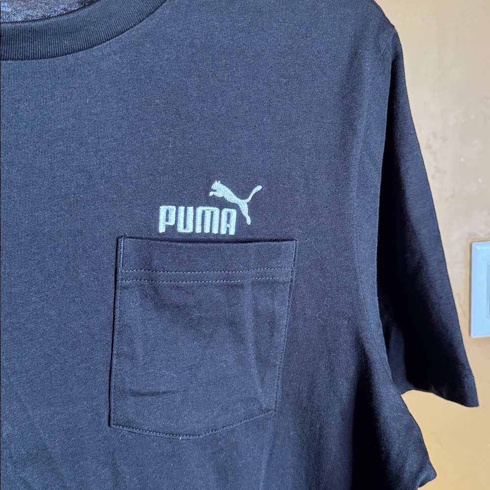 Puma Men’s Black Pocket Tee White Logo Crew Neck T-Shirt Size Large 100% Cotton - Picture 6 of 8